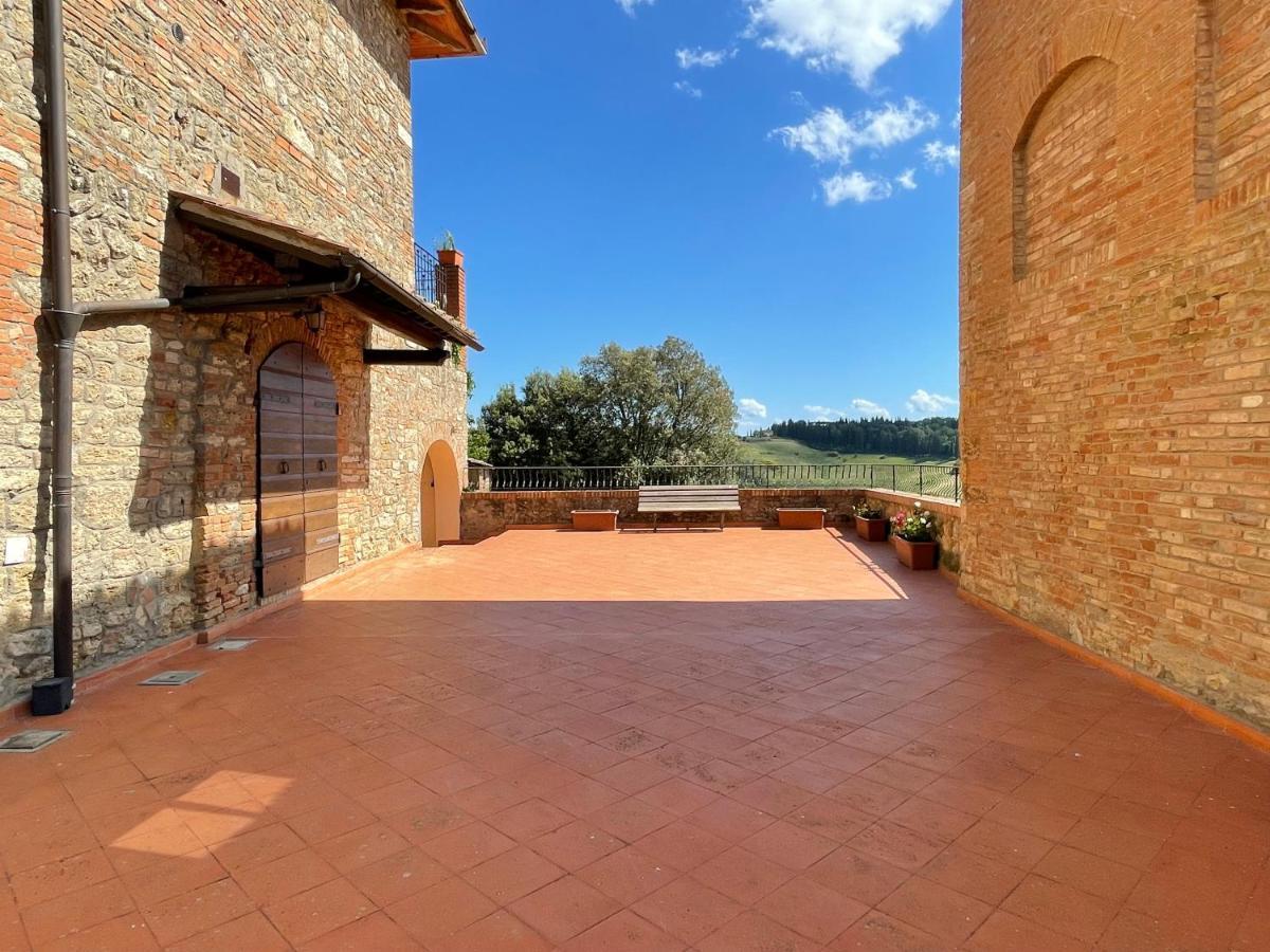 Agriturismo Castello Di Montauto San Gimignano Zewnętrze zdjęcie
