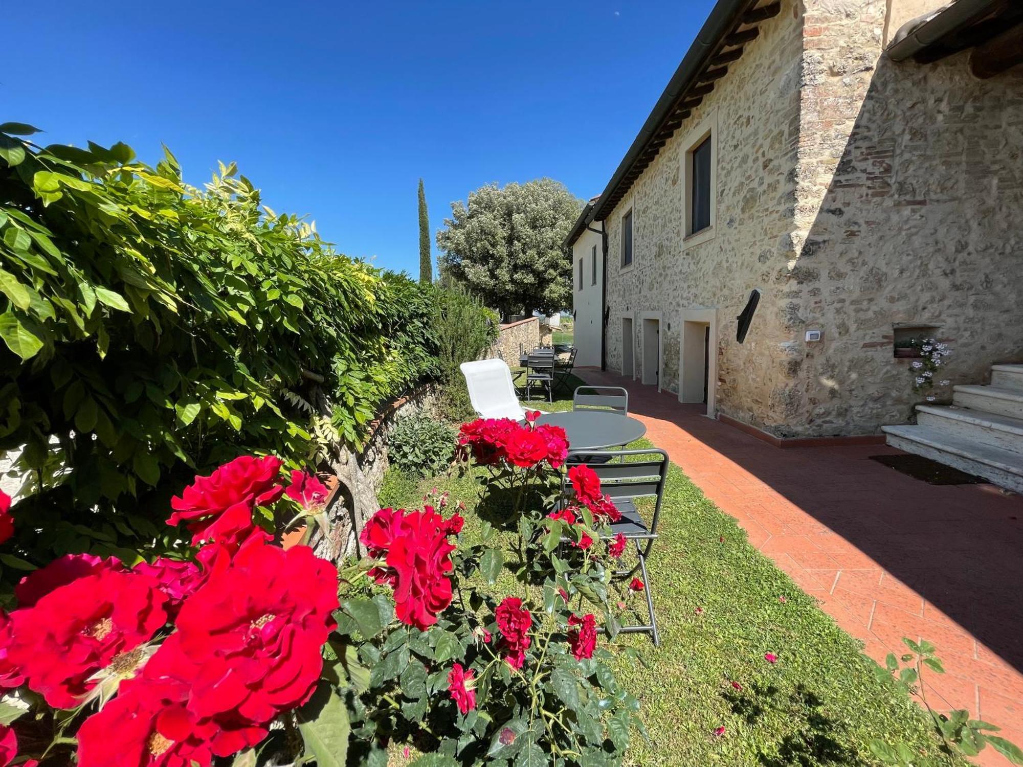 Agriturismo Castello Di Montauto San Gimignano Zewnętrze zdjęcie